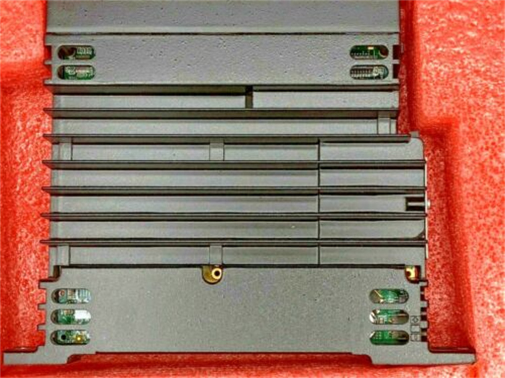 GE  IS220UCSAH1A   Mark VIe系統的處理器/控制器